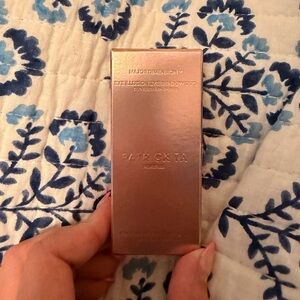 Patrick Ta makeup major dimension eyeshadow duo “I’m with her”